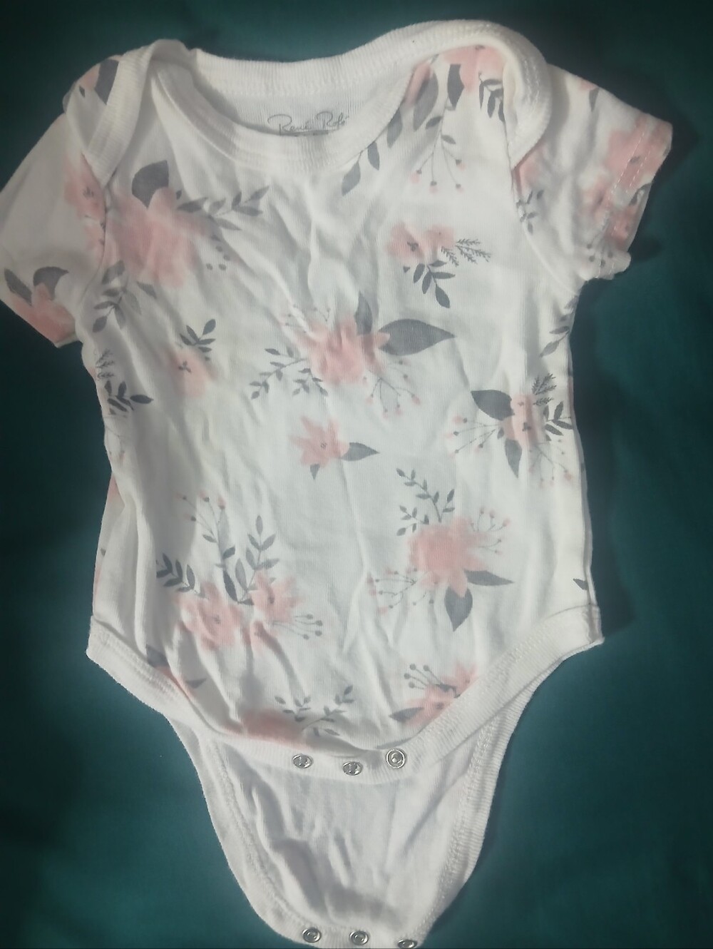 Small 0-3 mos René Rofé Baby Girl's Floral Bodysuit